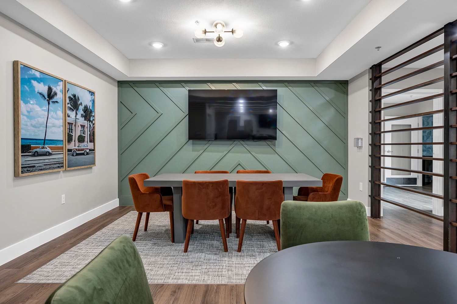 Grayson – Amenities – Lounge (10)